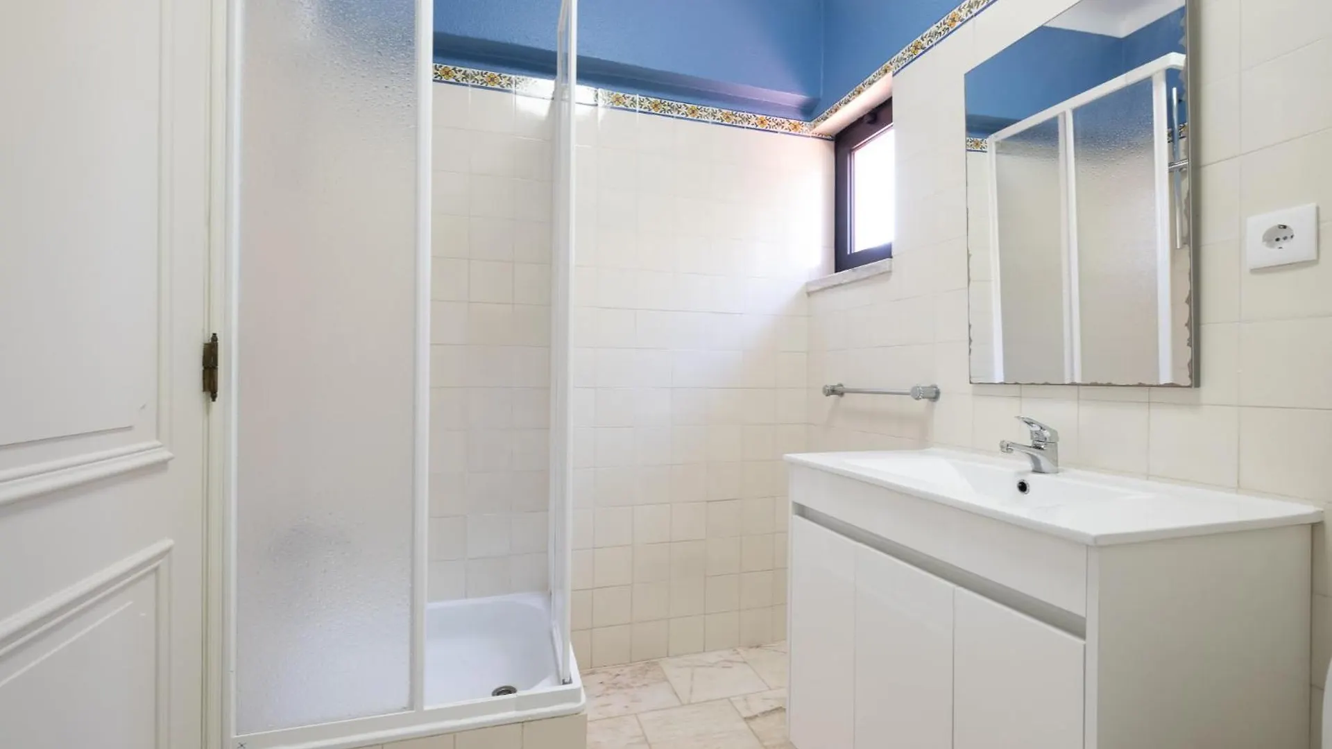 Holiday home Villa Laranja Guia